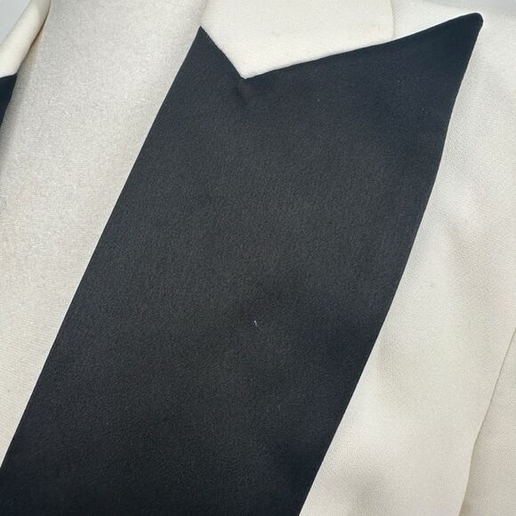 L’AGENCE Scarlet White Colorblock Tuxedo Crop Blazer Jacket Size 2 Satin Lapel - Picture 12 of 13